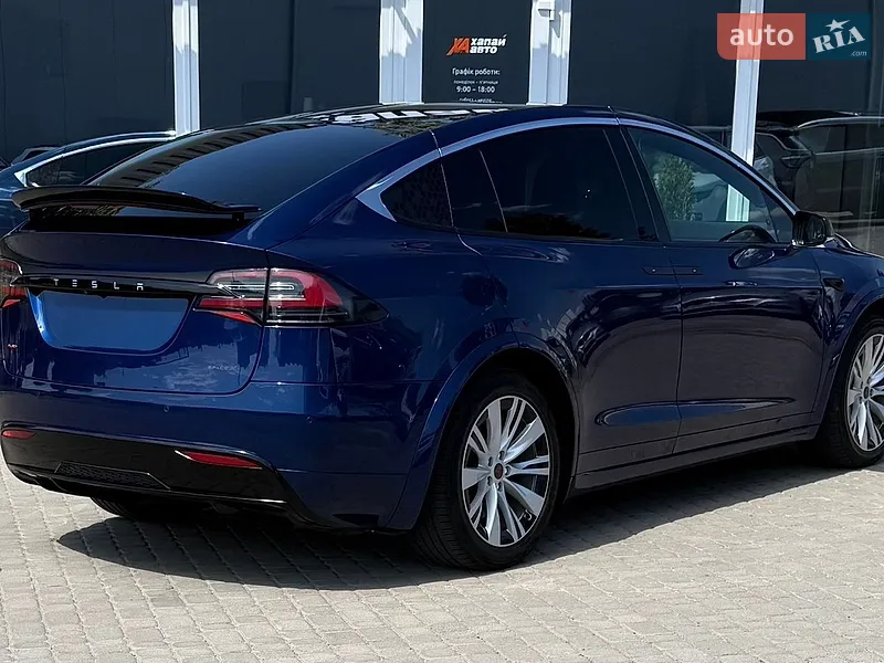 Tesla Model X 2016