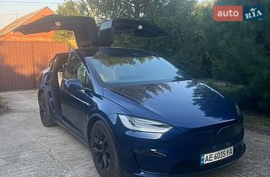 Tesla Model X  2022