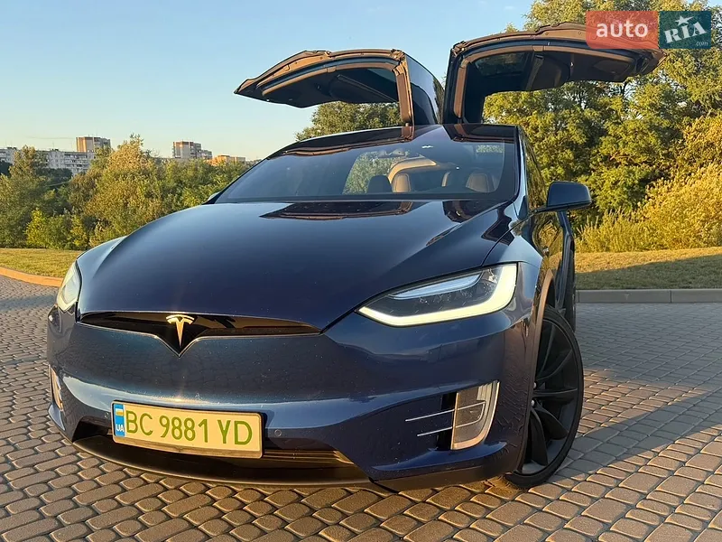 Tesla Model X