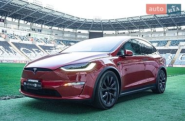 Tesla Model X  2022