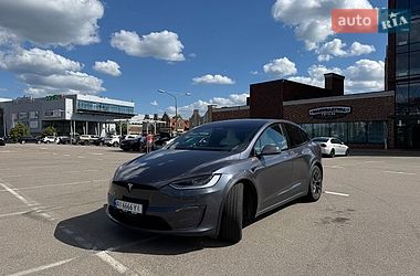 Позашляховик / Кросовер Tesla Model X 2023 в Чернівцях