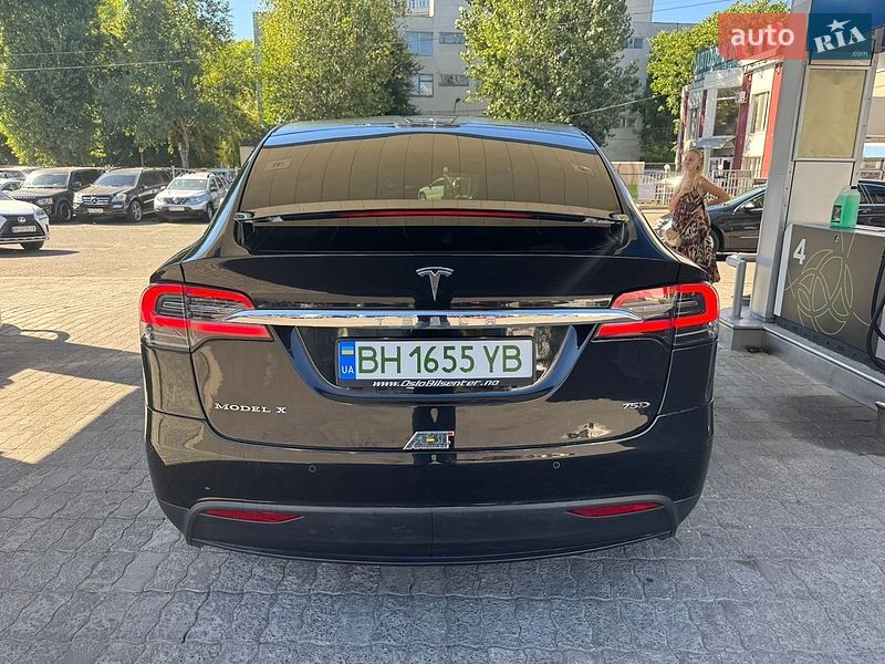 Внедорожник / Кроссовер Tesla Model X 2017 в Одессе