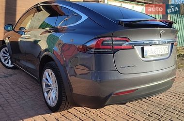 Внедорожник / Кроссовер Tesla Model X 2018 в Днепре фото 4 Внедорожник / Кроссовер Tesla Model X 2018 в Днепре