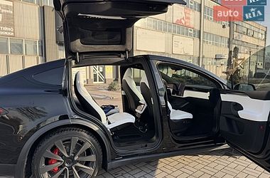 Tesla Model X  2023