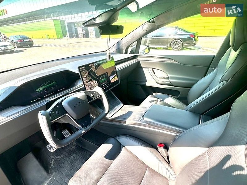 Внедорожник / Кроссовер Tesla Model X 2023 в Киеве