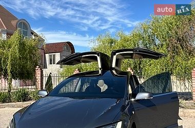 Tesla Model X  2016