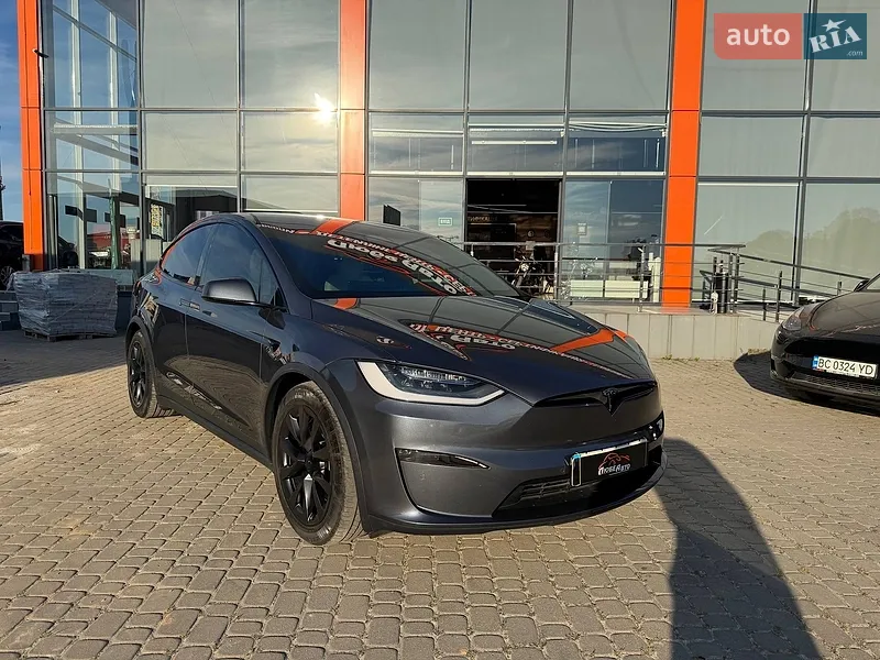 Tesla Model X