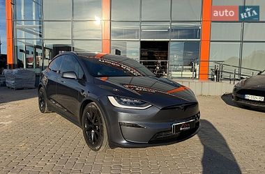 Tesla Model X  2022