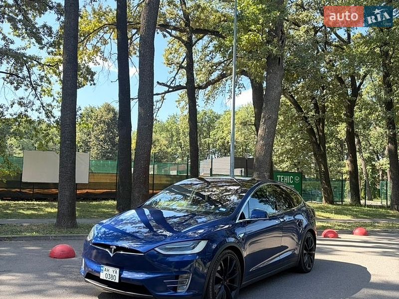 Внедорожник / Кроссовер Tesla Model X 2016 в Харькове