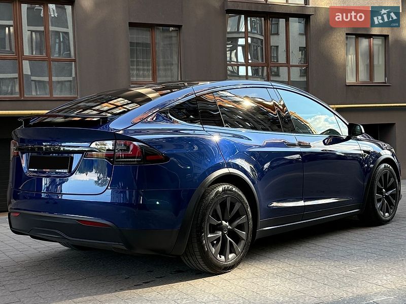 Внедорожник / Кроссовер Tesla Model X 2025 в Ивано-Франковске