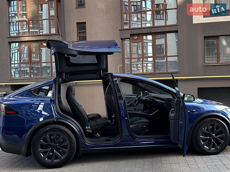 Внедорожник / Кроссовер Tesla Model X 2025 в Ивано-Франковске