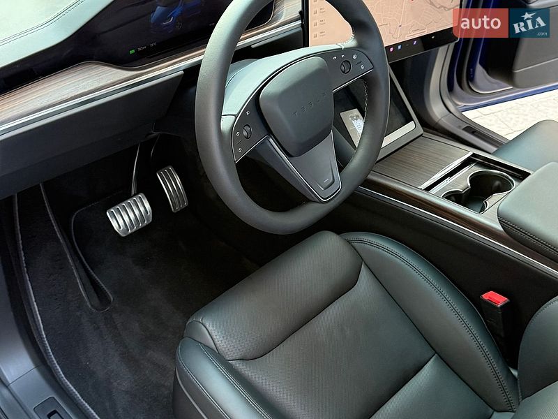 Внедорожник / Кроссовер Tesla Model X 2025 в Ивано-Франковске