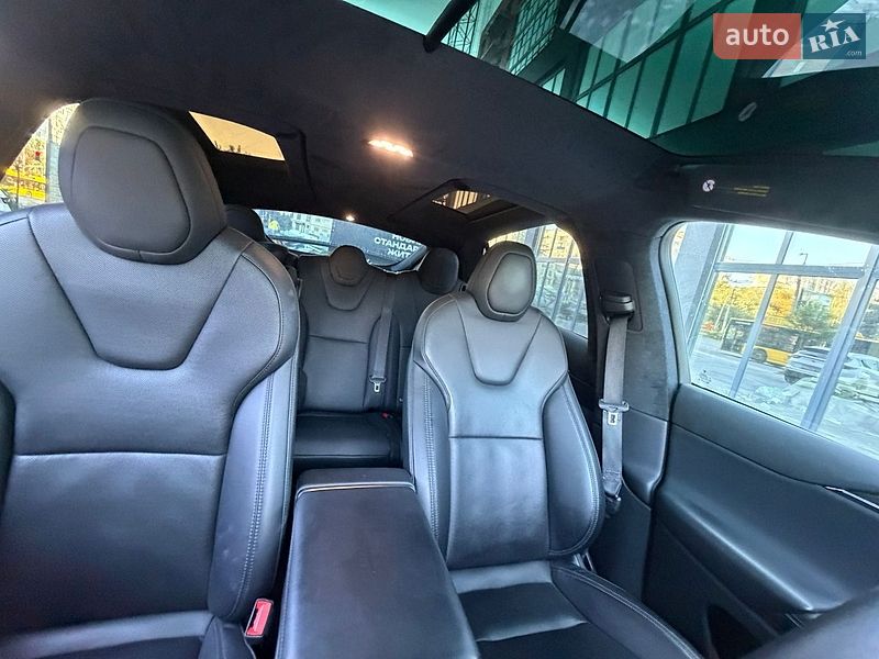 Внедорожник / Кроссовер Tesla Model X 2023 в Полтаве