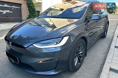 Tesla Model X  2022