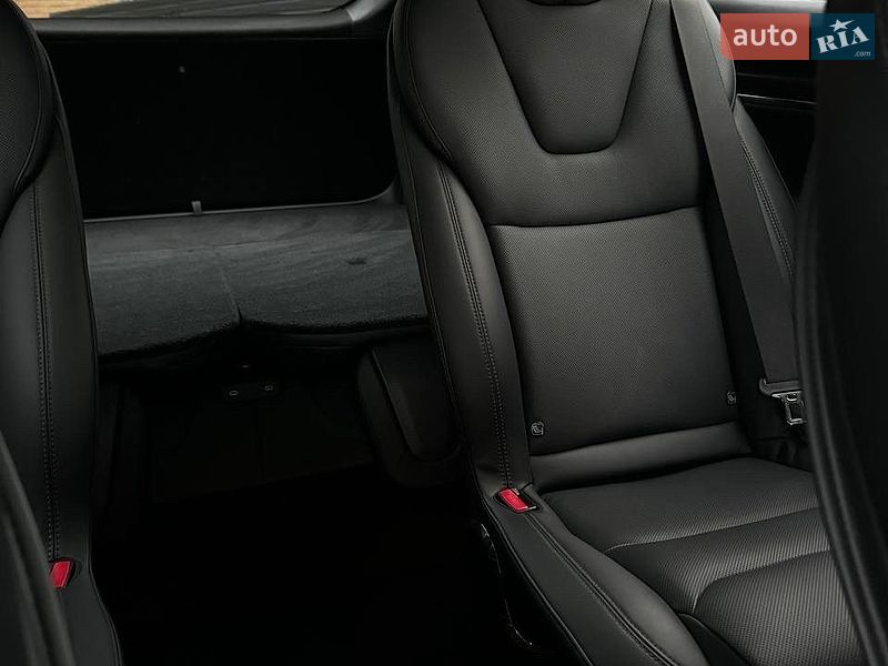 Позашляховик / Кросовер Tesla Model X 2022 в Білій Церкві