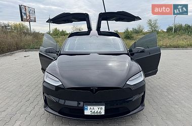 Tesla Model X  2022