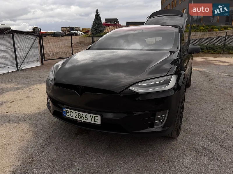 Tesla Model X
