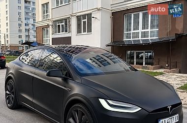 Tesla Model X  2016