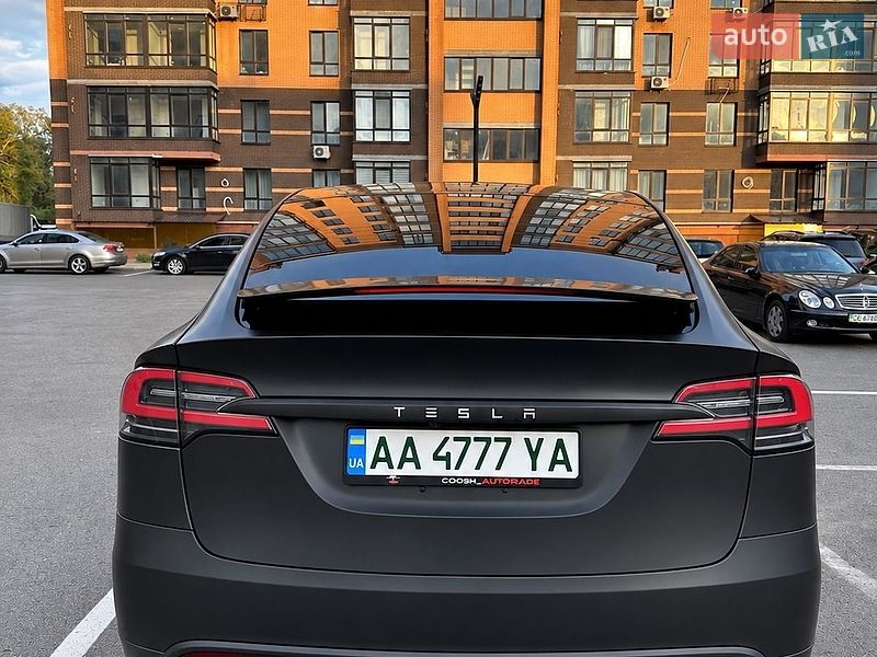 Внедорожник / Кроссовер Tesla Model X 2016 в Чернигове фото 8 Внедорожник / Кроссовер Tesla Model X 2016 в Чернигове