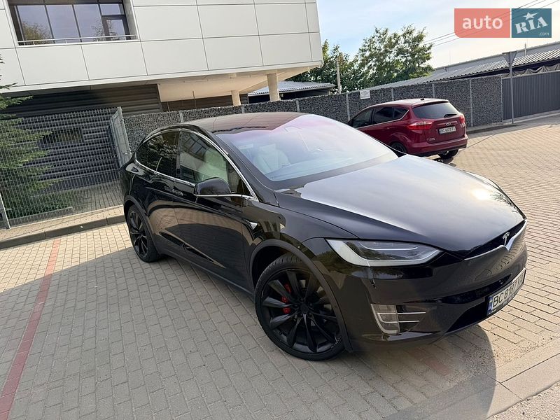 Tesla Model X 2017