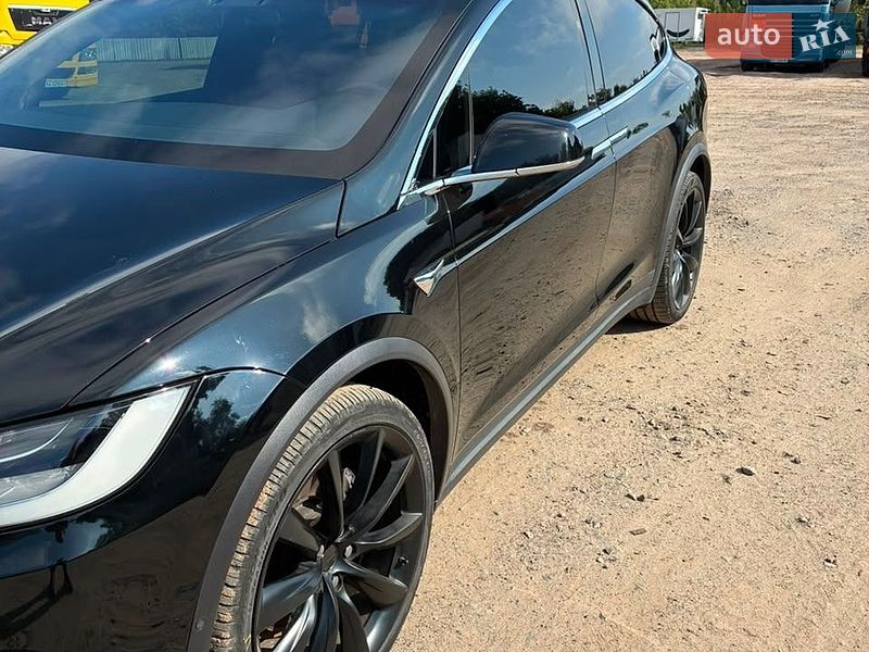 Tesla Model X 2019 Tesla Model X 2019