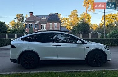Позашляховик / Кросовер Tesla Model X 2022 в Бучі