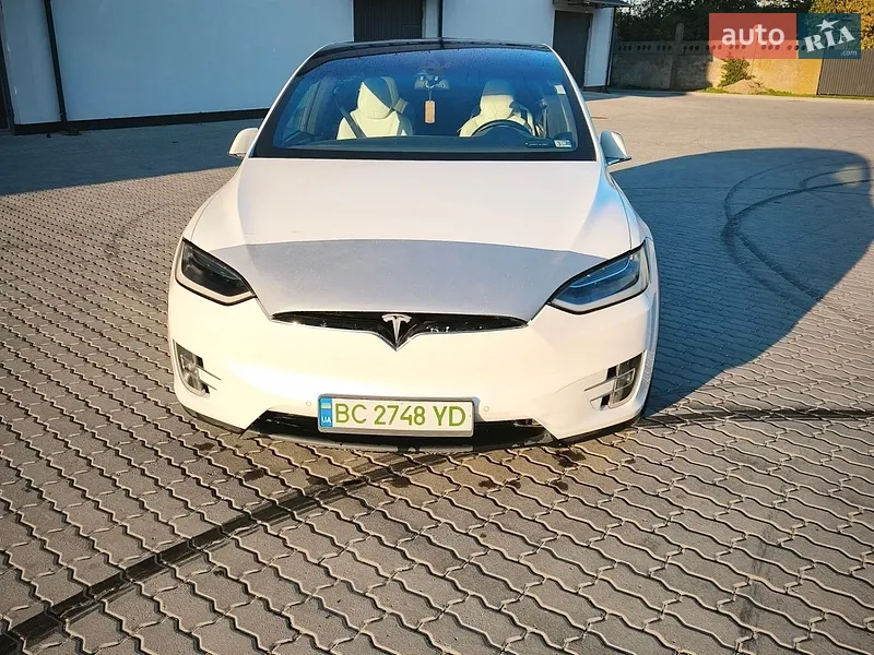 Tesla Model X