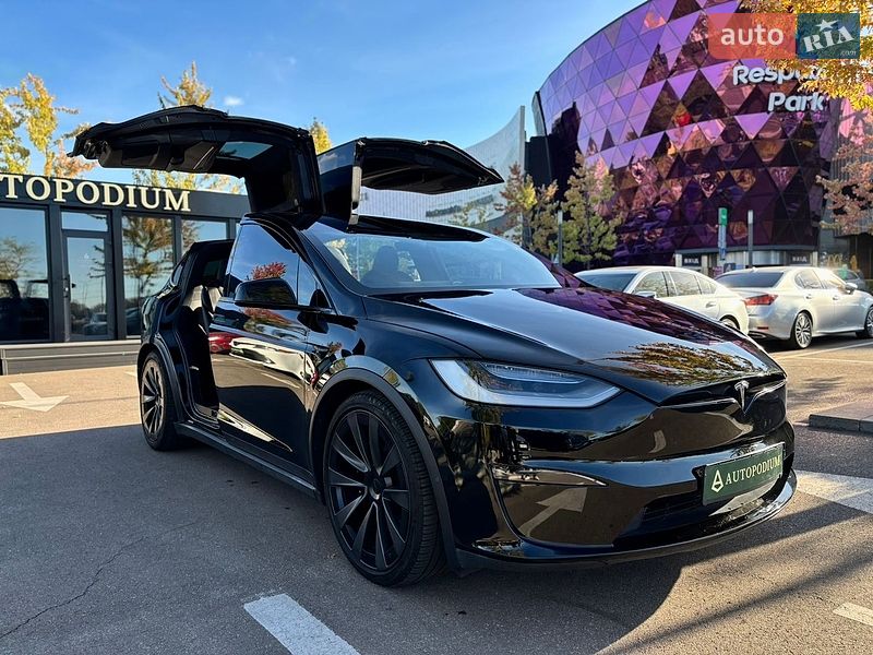 Внедорожник / Кроссовер Tesla Model X 2021 в Киеве
