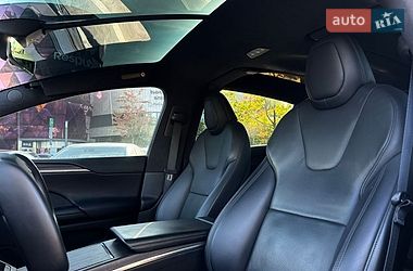 Внедорожник / Кроссовер Tesla Model X 2021 в Киеве