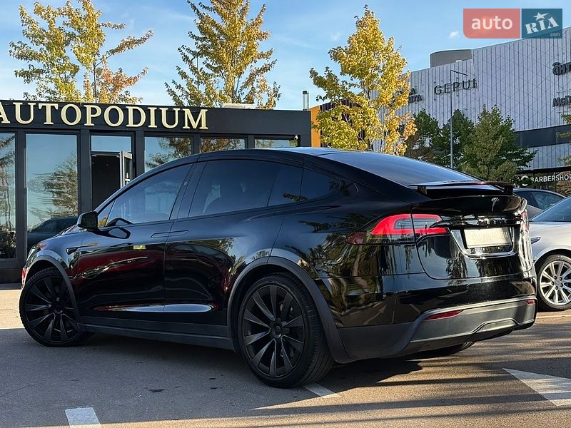 Внедорожник / Кроссовер Tesla Model X 2021 в Киеве