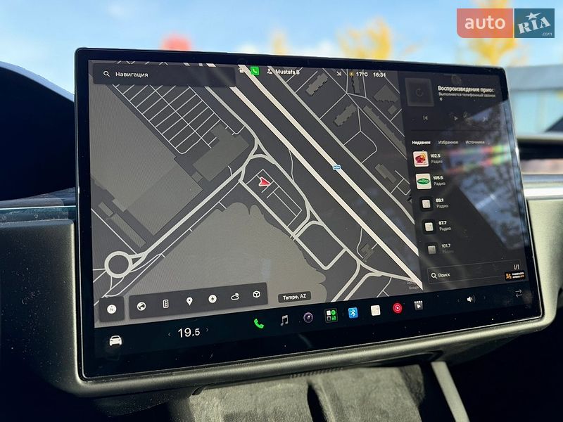 Внедорожник / Кроссовер Tesla Model X 2021 в Киеве