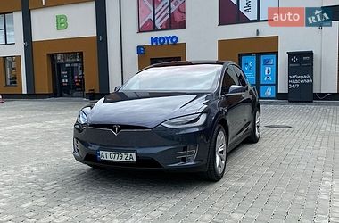 Tesla Model X  2017