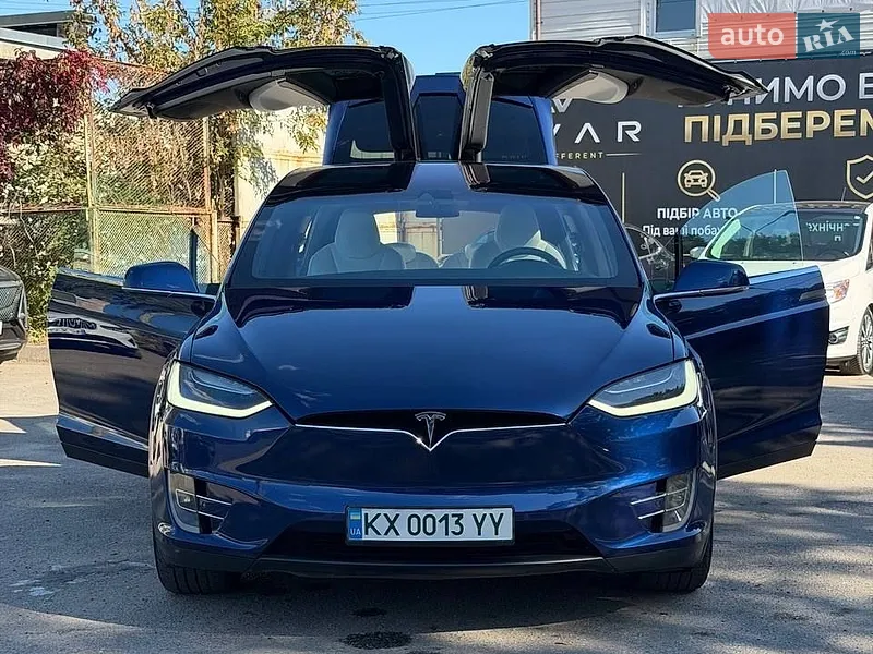 Tesla Model X