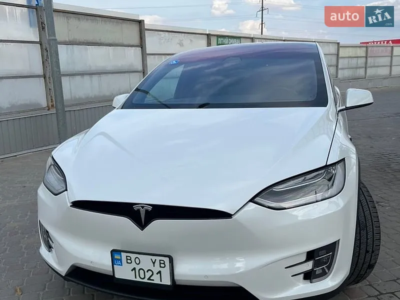 Tesla Model X
