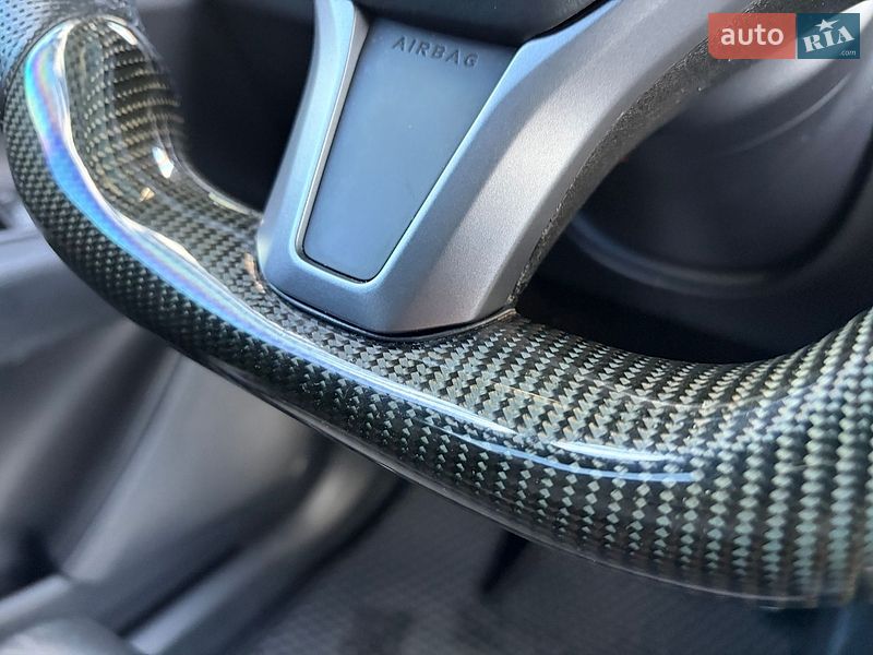 Позашляховик / Кросовер Tesla Model X 2019 в Києві