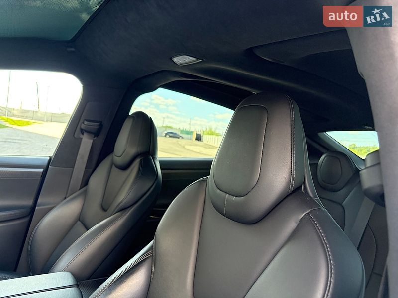 Позашляховик / Кросовер Tesla Model X 2019 в Києві