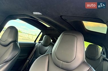 Позашляховик / Кросовер Tesla Model X 2019 в Києві