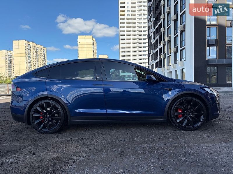 Позашляховик / Кросовер Tesla Model X 2019 в Києві