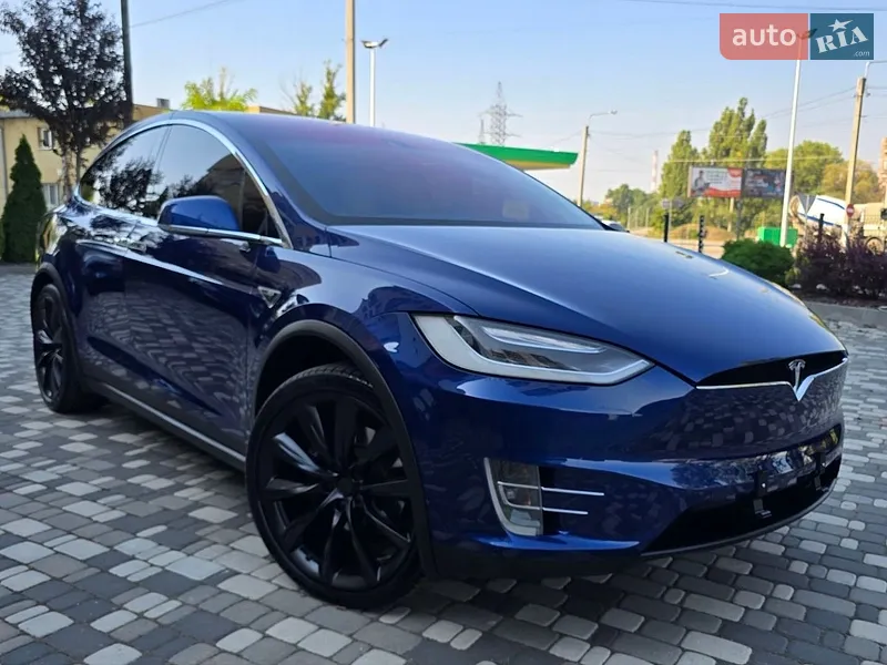 Tesla Model X