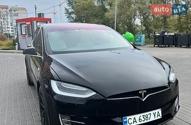 Позашляховик / Кросовер Tesla Model X 2018 в Черкасах