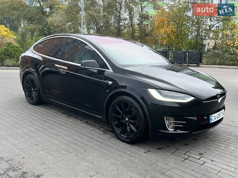 Позашляховик / Кросовер Tesla Model X 2018 в Черкасах