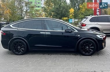 Позашляховик / Кросовер Tesla Model X 2018 в Черкасах
