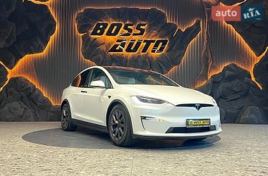Tesla Model X  2025