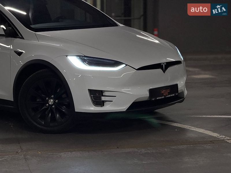 Внедорожник / Кроссовер Tesla Model X 2017 в Харькове