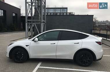 Позашляховик / Кросовер Tesla Model Y 2020 в Києві фото 8 Позашляховик / Кросовер Tesla Model Y 2020 в Києві
