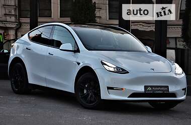 Tesla Model Y Dual Motor 2020