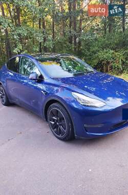Tesla Model Y  2020