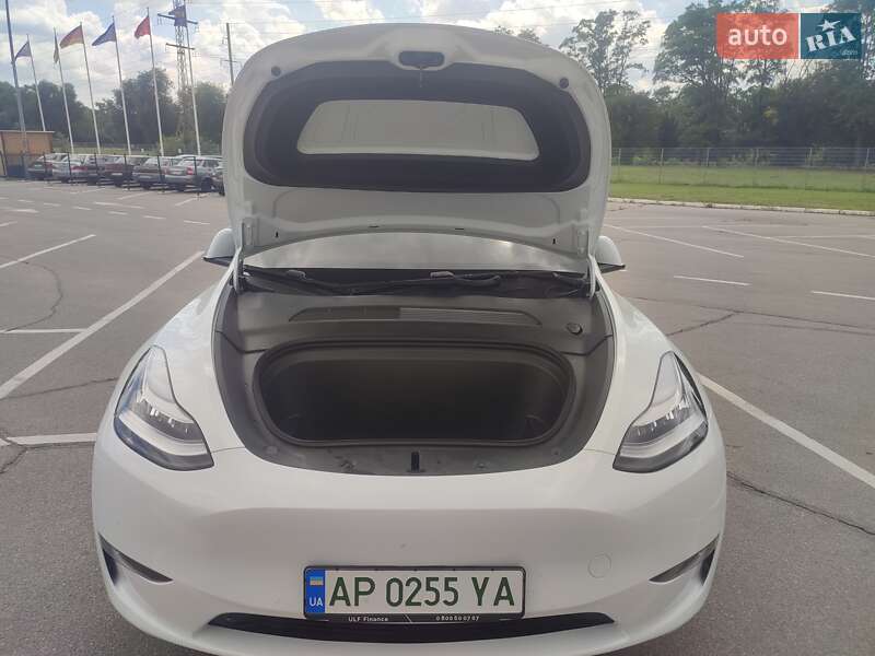 Внедорожник / Кроссовер Tesla Model Y 2020 в Запорожье