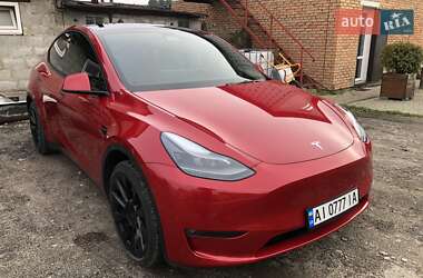 Tesla Model Y  2021