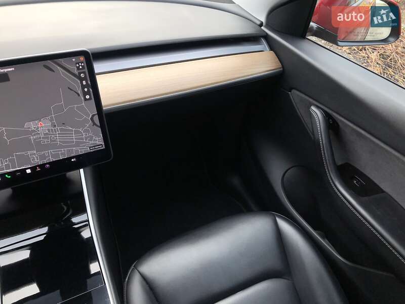 Позашляховик / Кросовер Tesla Model Y 2021 в Білій Церкві